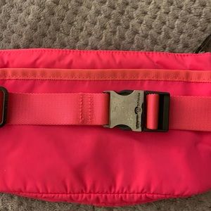 lululemon athletica Bags - Lululemon Free Spirit Bag lululemon athletica Bags - Lululemon Free Spirit Bag